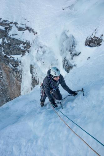 19ice climbing