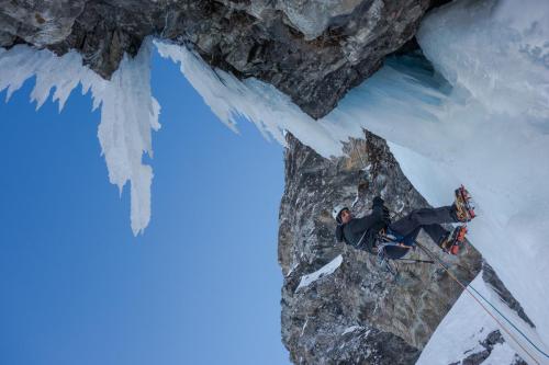 21ice climbing