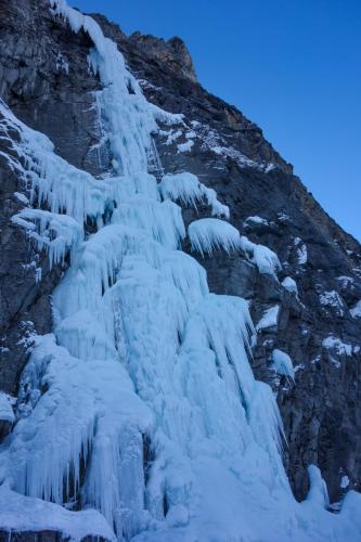 3ice climbing