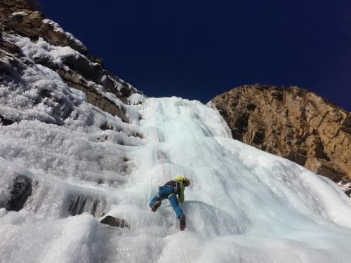 4ice climbing