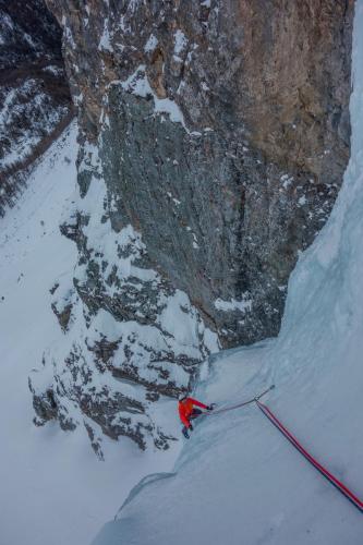 8ice climbing