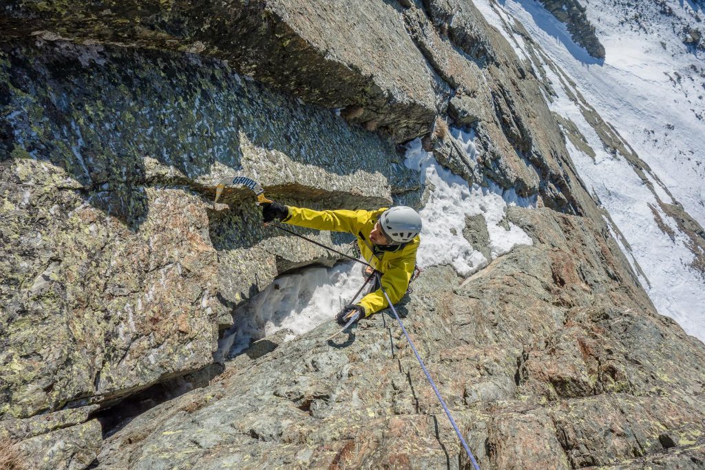 misto-mixed-climbing-guide-alpine-mountain-guide