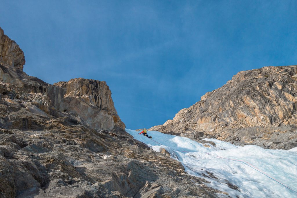 monte-ferra-guide-alpine-grassi-tessera